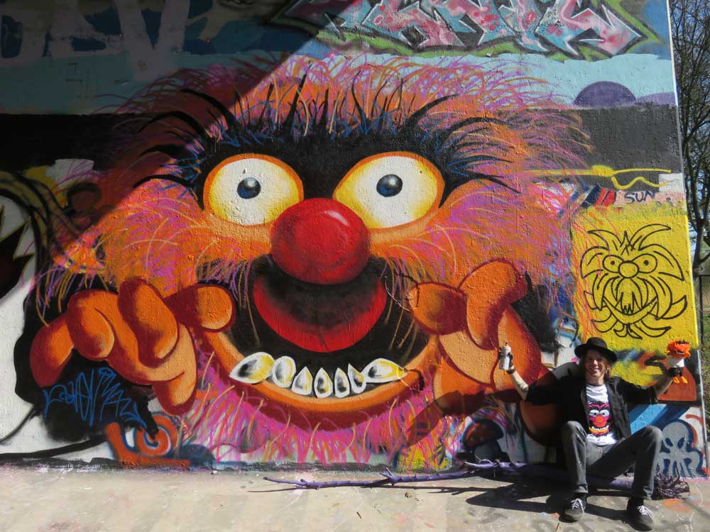Muppet drummer Animal graffiti streetart  @ Flevopark, Amsterdamse/Schellingwouder Brug , Amsterdam (Sven Svenimal Bakker)