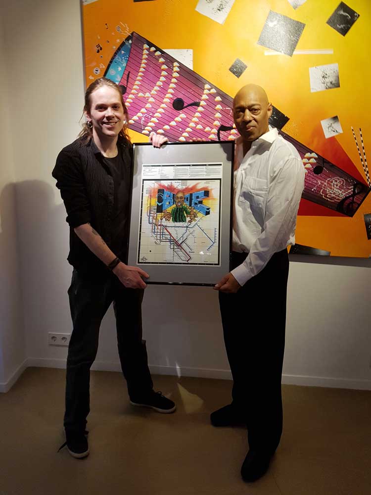 Blade and Sven Bakker with my drawing @ Vroom En Varossieau, Amsterdam (Polychromos on 1972 NY Subway Map)