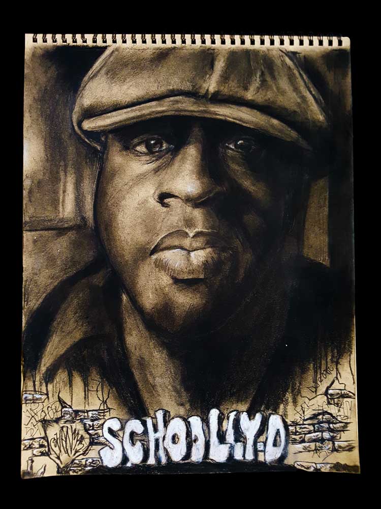 Schoolly D. tekening (houtskool portret op 180gr. getint papier) gesigneerd door SchoollyD en DJ Code Money (Sven Bakker)