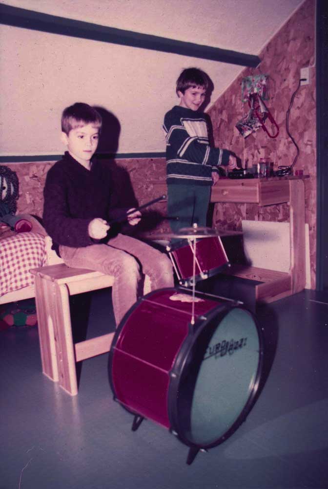 Sven Bakker playing drums on my 1st drumset @ Beukenlaan 66, Grootebroek (ca. 1984) (svenimal.art)