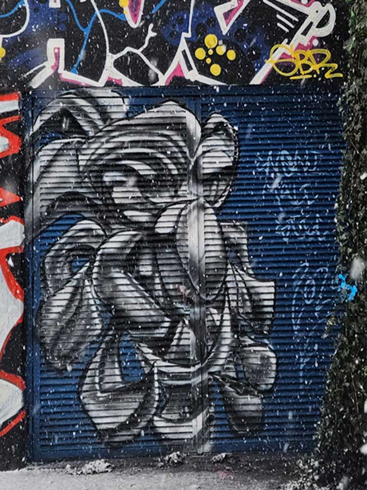 Svenimal graffiti character – streetart mural @ Rote Flora Park, Hamburg (svenimal.art)