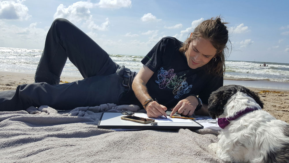 Sven Bakker (Svenimal) @ Camperduin Beach (svenimal.art) (2017)
