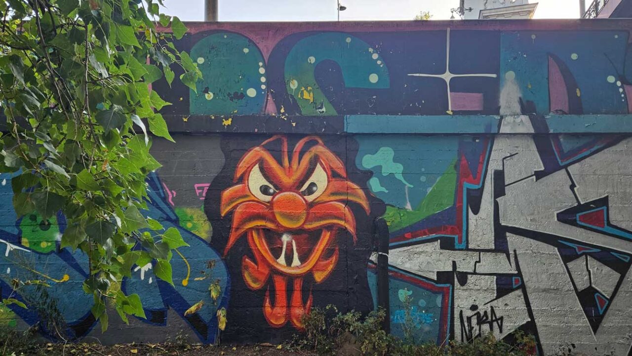 Svenimal graffiti character streetart mural @ Stadion Narodowy, Warsaw (svenimal.art) (2025)