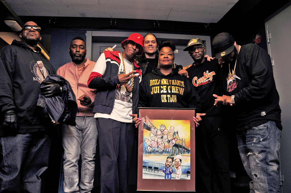 Cartoon drawing Juice Crew with Mr. Magic & Marley Marl @ ‘t Paard, Den Haag. Polychtromos on Canson Montval Aquarelle 300 gr (40x50cm) (2017) (svenimal.art) Photo: Stijn Coppens