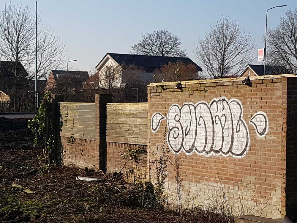 Svenimal graffiti piece bombing @ Gb (svenimal.art) (2018)