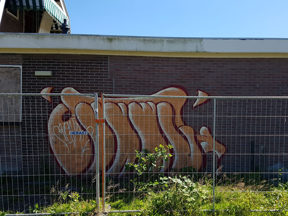 Svenimal graffiti piece bombing @ Gb (svenimal.art) (2018)